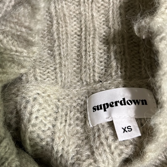NWT Revolve Superdown distressed cable knit sweater - Picture 9 of 13